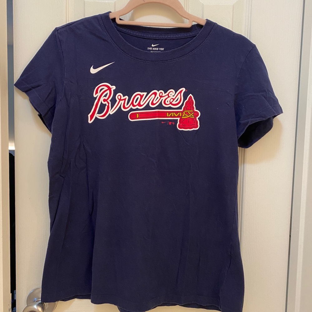 Nike Atlanta Braves shirt